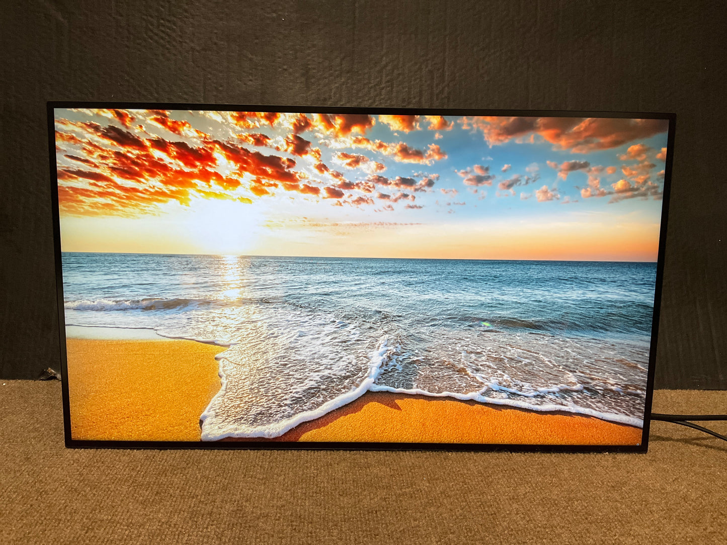 ♥ New, Open Box - Dell U2722DE 27" 16:9 QHD 2560 x 1440 IPS USB Type-C Monitor Silver