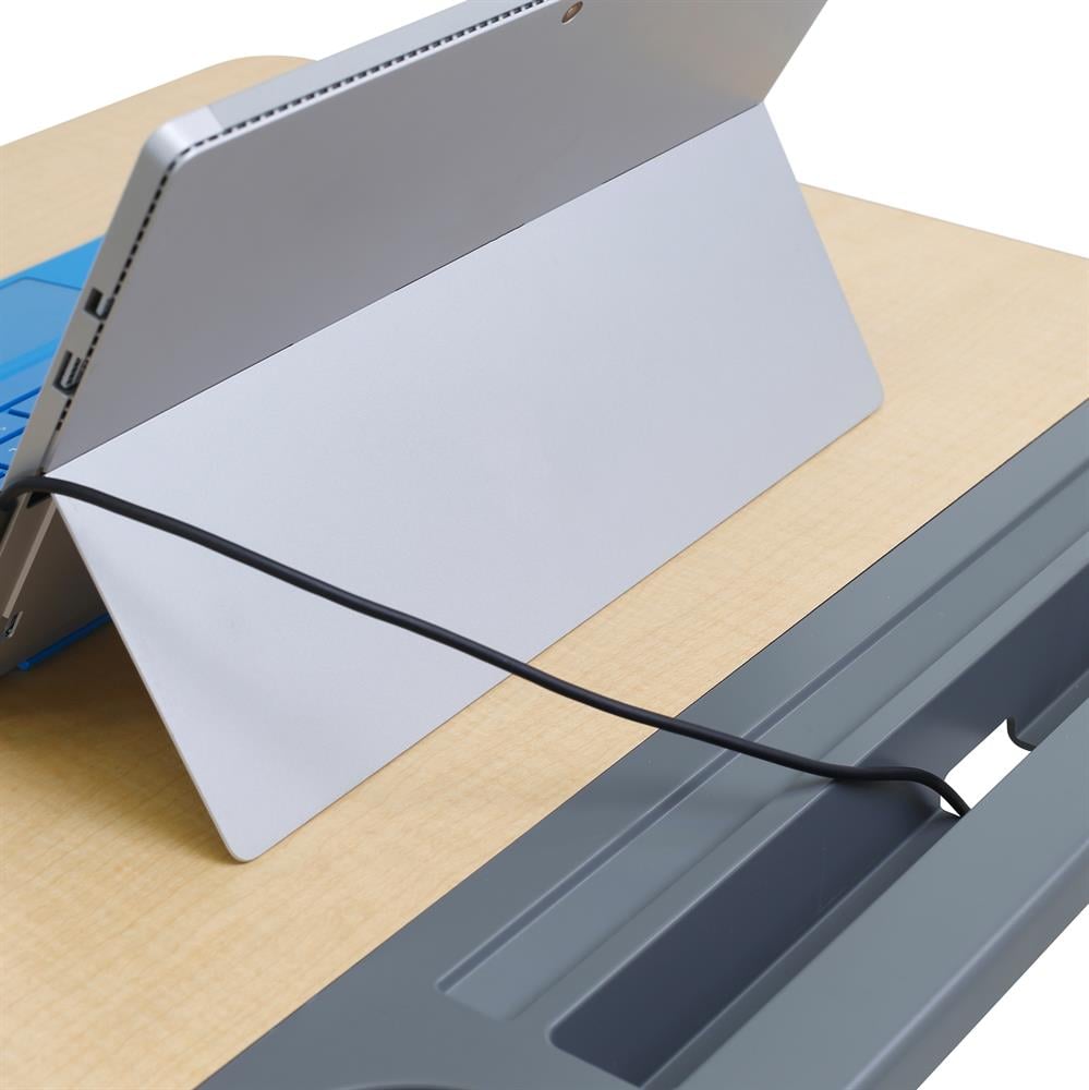 ErgoTron Mobile Desk (Maple)