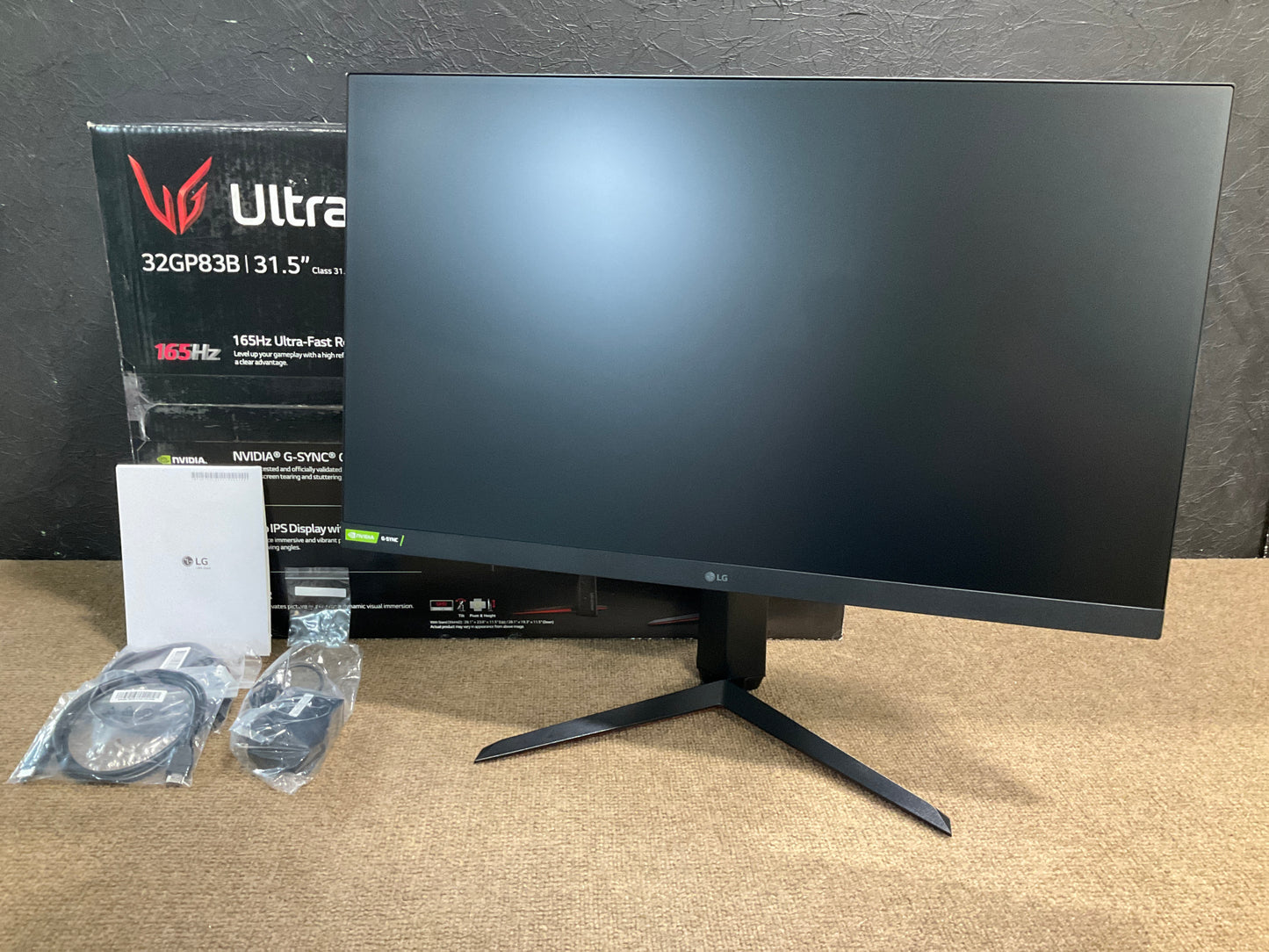 ♥ New, Open Box - LG 32" UltraGear QHD 2560 x 1440 Nano IPS 1ms 165Hz HDR Monitor