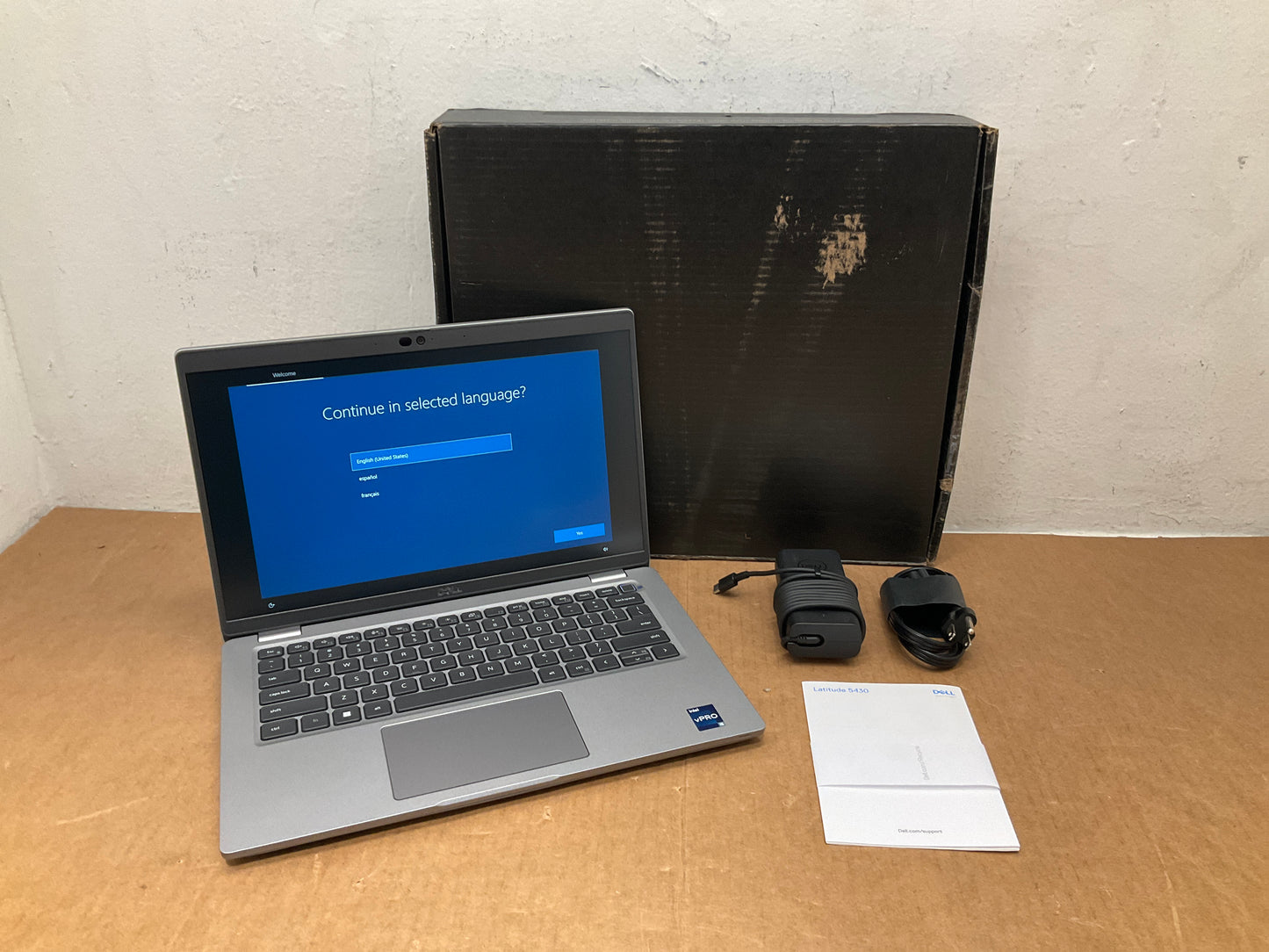♥ New, Open Box - Dell 14" Latitude 5430 Laptopi 5-1245U 16GB/512GB 6NRNF