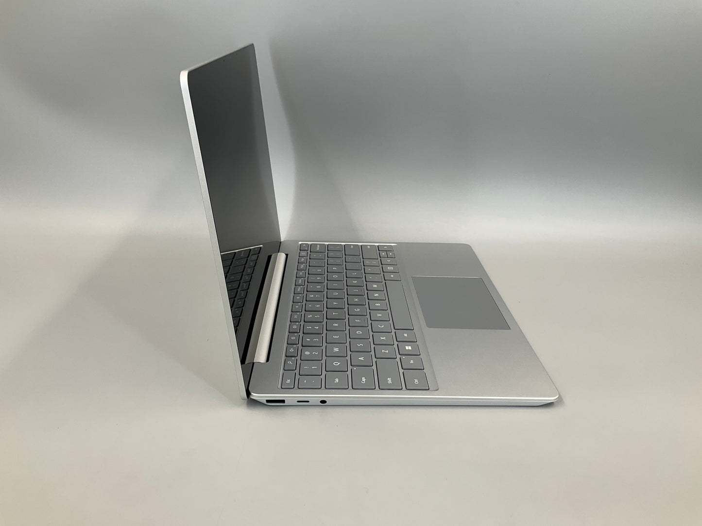 ♥ Refurbished - Microsoft 12.4" Multi-Touch Surface Laptop Go 2 i5-1135G7 8GB/128GB 8QD-00023