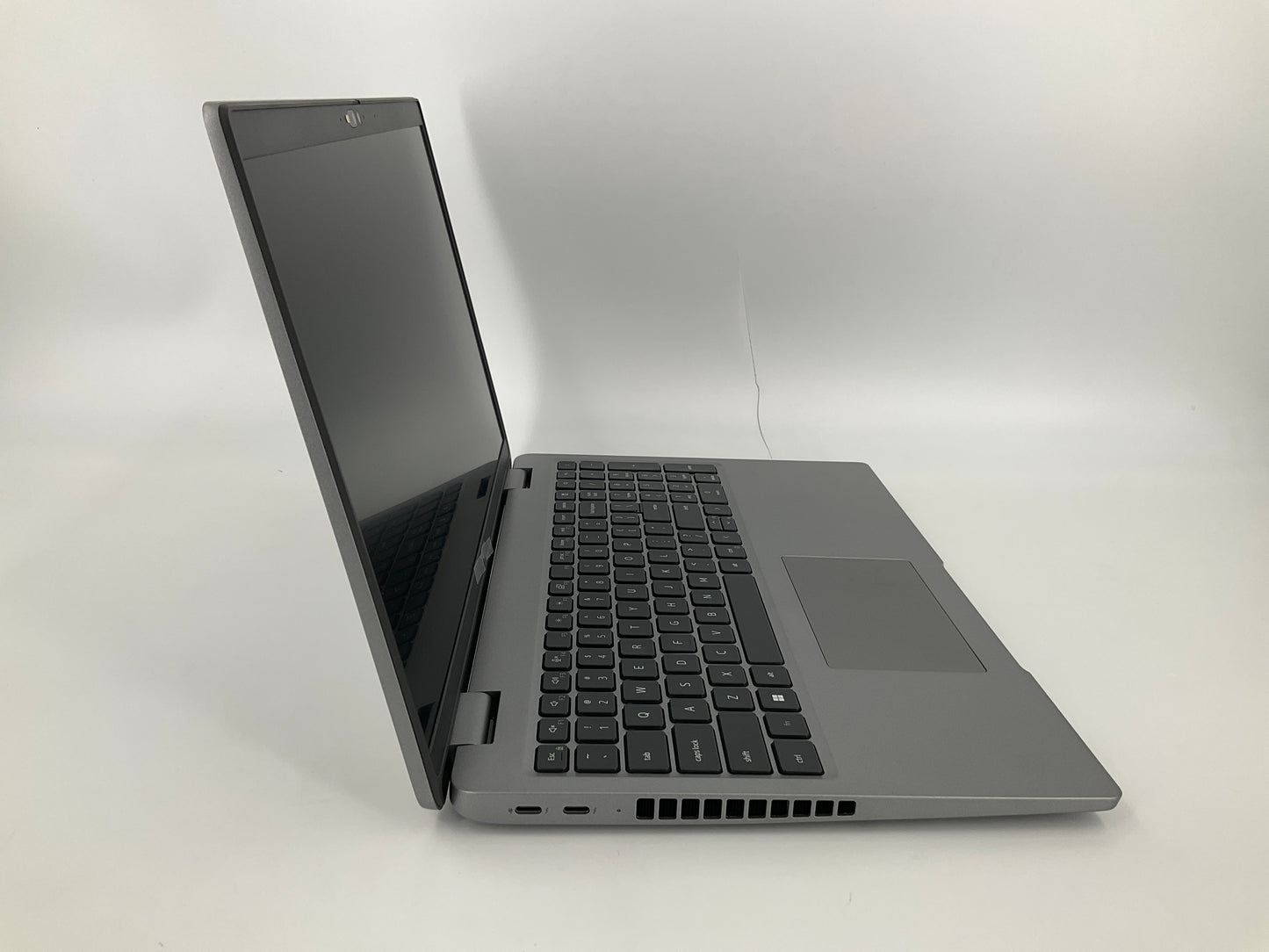 ♥ New, Open Box - Dell Latitude 5540 15.6-in i7-1370P 64GB/512GB Laptop