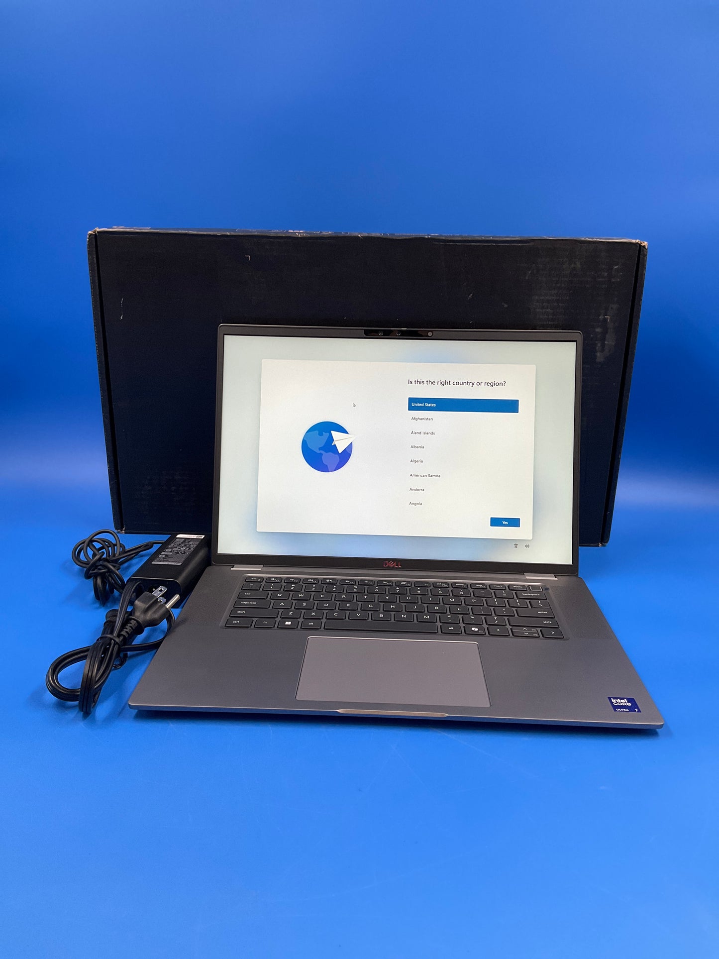 ♥ New, Open Box - Dell Latitude 7650 Ultra 7 155U 16-in i7 16GB/512GB w/ Windows 11 Pro