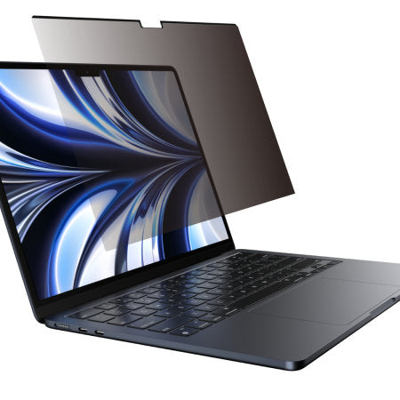 SwitchEasy EasyProtector Magnetic Privacy Screen Protector 2022 MacBook Air M2 13.6" Transparent