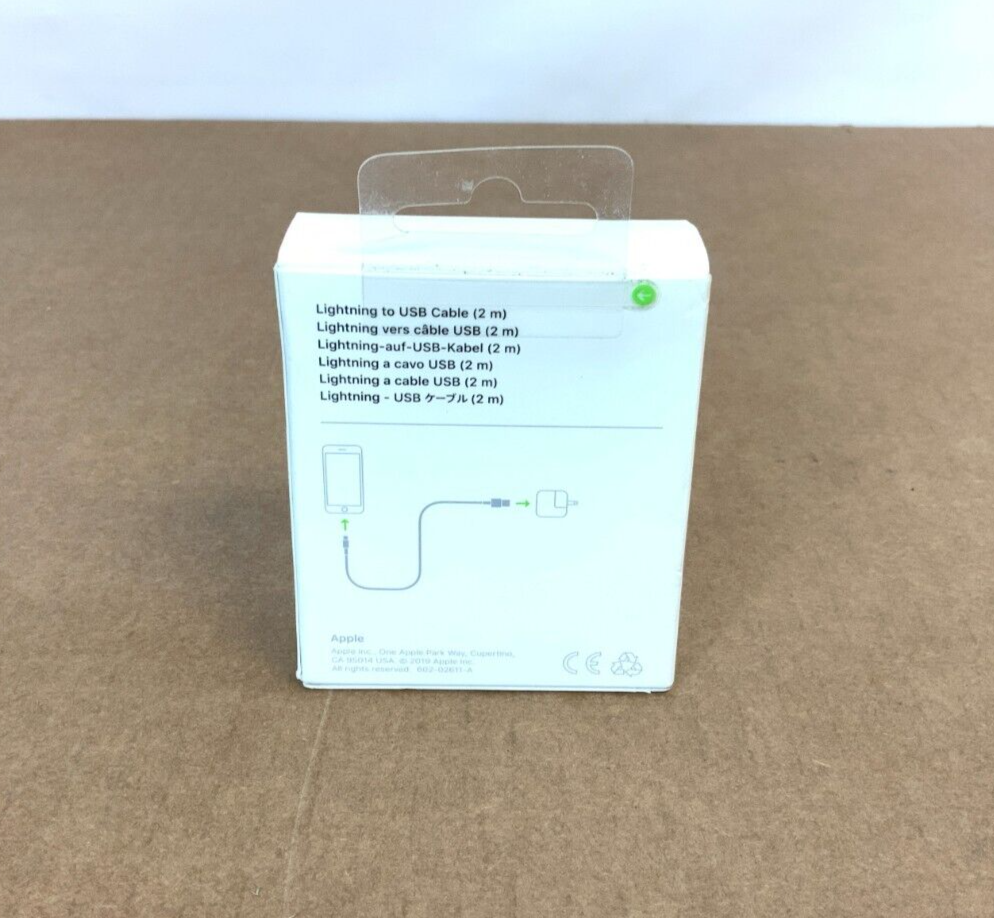 ♥ New, Factory Sealed - Apple USB Type-A to Lightning Cable 2 Meter (6.6') MD819AM/A