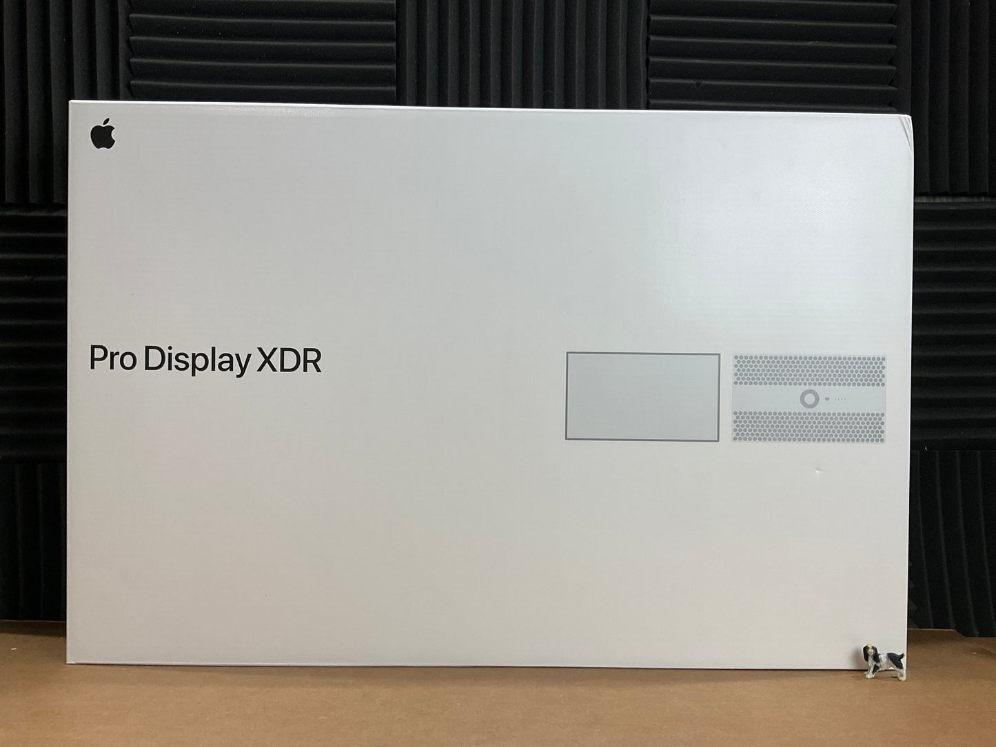 ♥ New, Factory Sealed - Apple 32" Pro Display XDR (6K/Nano) MWPF2LL/A