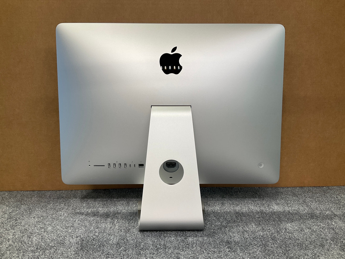♥ Open Box - iMac 2.3GHz i5-7360 16GB 1TB BT 21" G0TH3LL/A (2017)