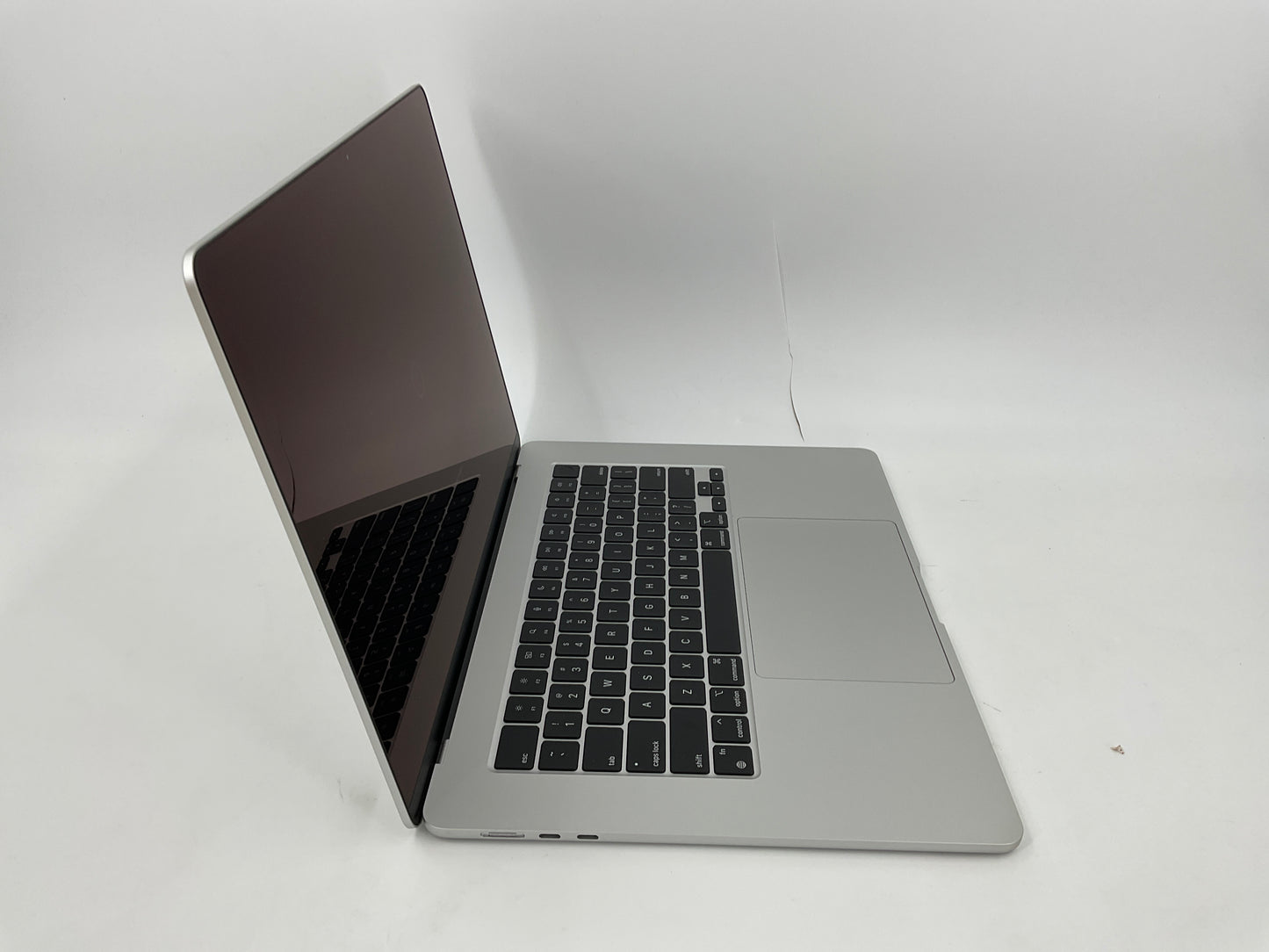 ♥ New, Open Box- Apple MacBook Air M2 16GB 256GB BT5 WiFi6 10core 15.3 Silver 2022 Z18P000T5