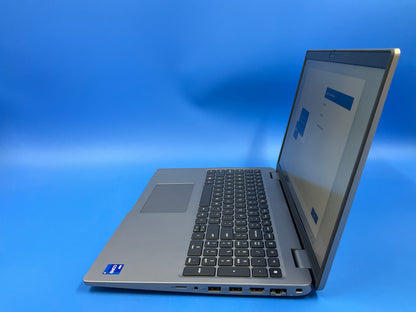 ♥ New, Open Box - Dell Latitude 5540 15.6-in i7-1370P 64GB/512GB Laptop
