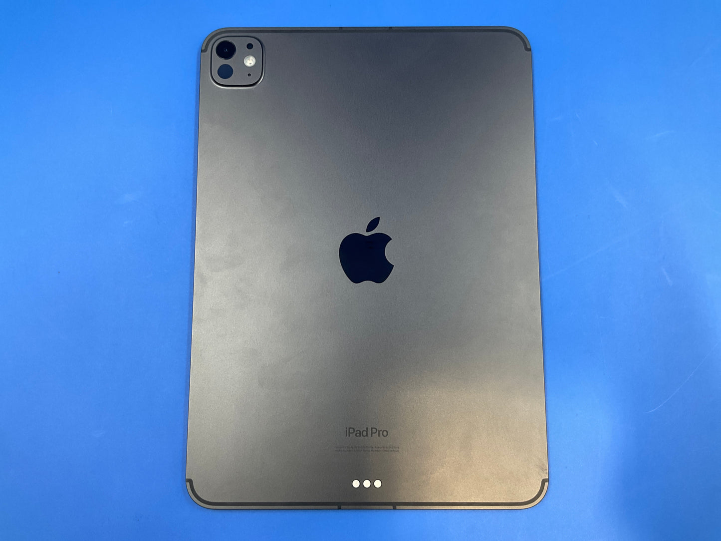 ♥ New, Open Box - Apple iPad Pro M4 11-Inch Nano-Texture 1TB Wi-Fi + 5G LTE Space Black MWRP3LL/A (2024)