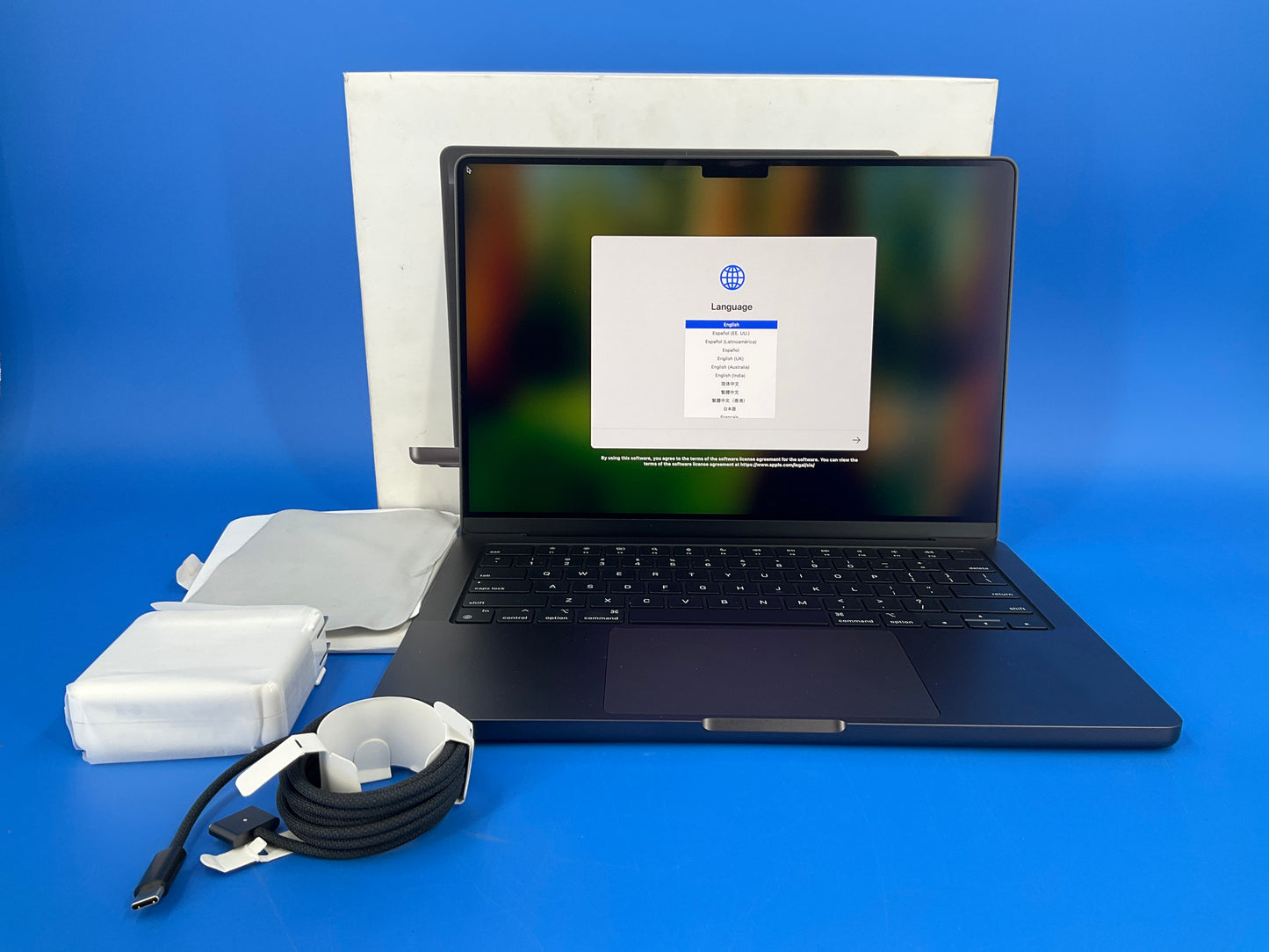 ♥ New, Open Box - Apple MacBook Pro M4Max-16core 64GB 2TB BT5.3 WiFi6E 40core 14.2RN Space Black 2024 Z1FE00156