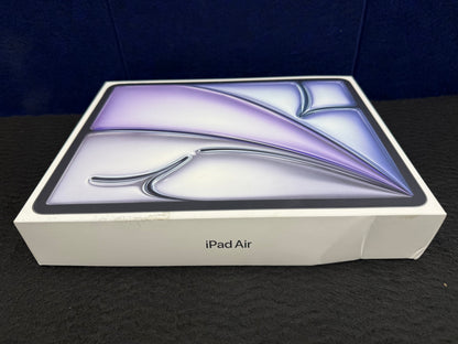 ♥ New, Factory Sealed - Apple iPad Air M3 128GB 13 Space Gray MCNH4LL/A