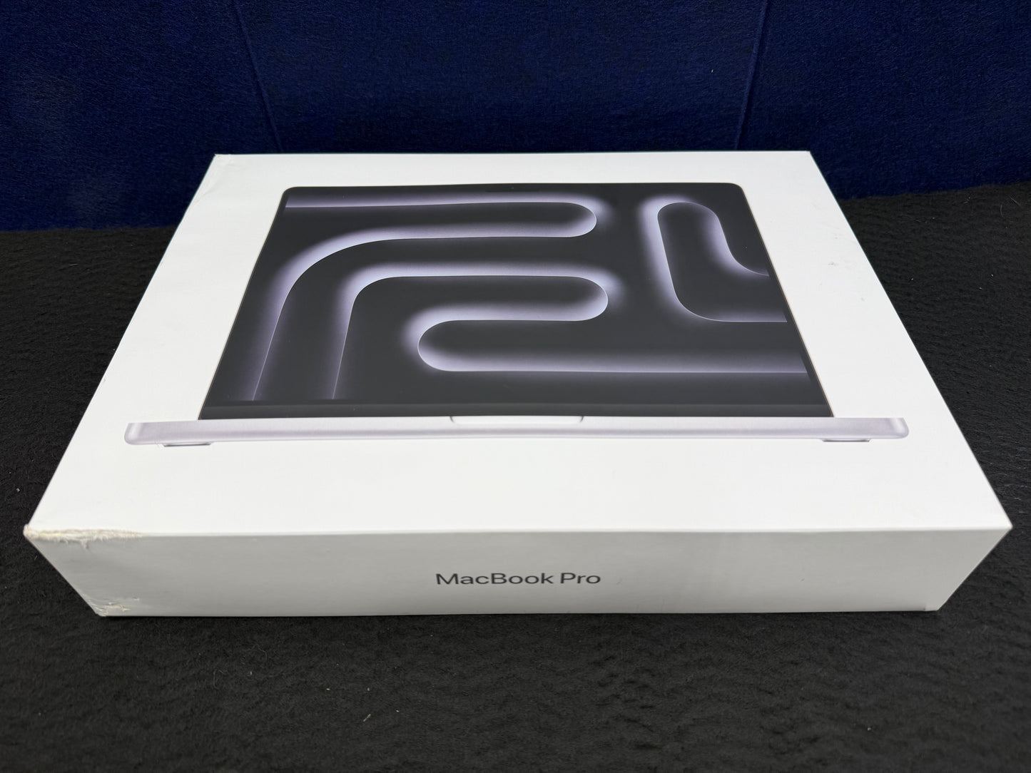 ♥ New, Factory Sealed - MacBook Pro M4 14-Inch 10/10-Core 16GB/1TB Silver MW2X3LL/A