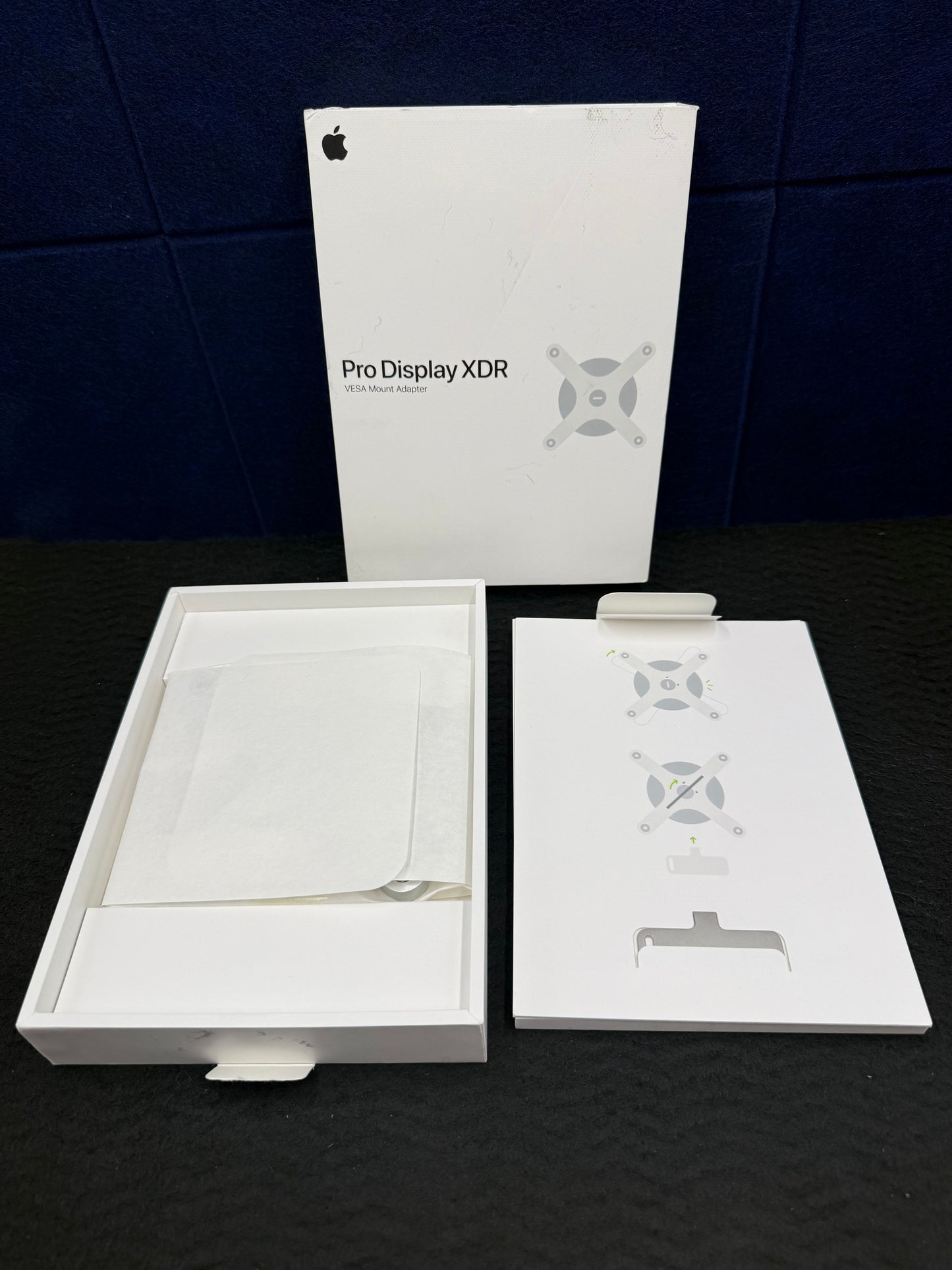 ♥ New, Open Box - Apple Pro Display VESA Mount Adapter MX5M3LL/A