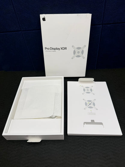 ♥ New, Open Box - Apple Pro Display VESA Mount Adapter MX5M3LL/A