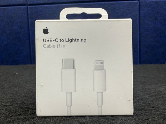 ♥ New, Open Box - Apple USB-C to Lightning Cable (3.3' / 1m) MUQ93AM/A