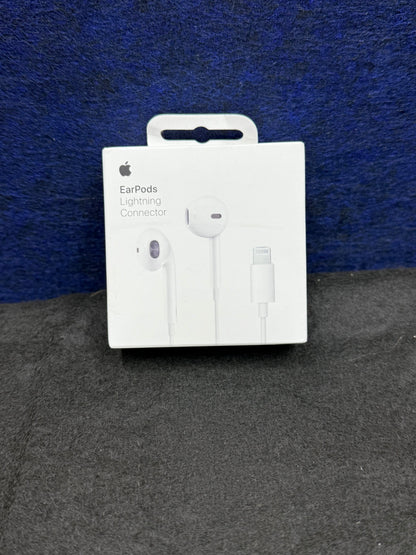 ♥ New, Factory Sealed - Apple EarPods with Lightning Connector MWTY3AM/A
