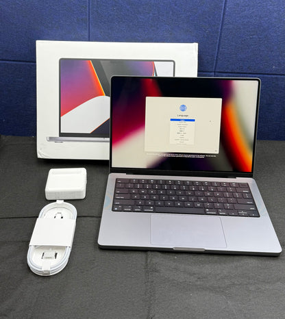 ♥ New, Open Box - MacBook Pro 14.2" M1Pro 10/14-Core 16GB/8TB Space Gray 2021 Z15G001WK