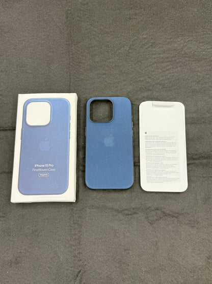 ♥ New, Open Box - Apple iPhone FineWoven MagSafe Case 15 Pro Pacific Blue MT4Q3ZM/A