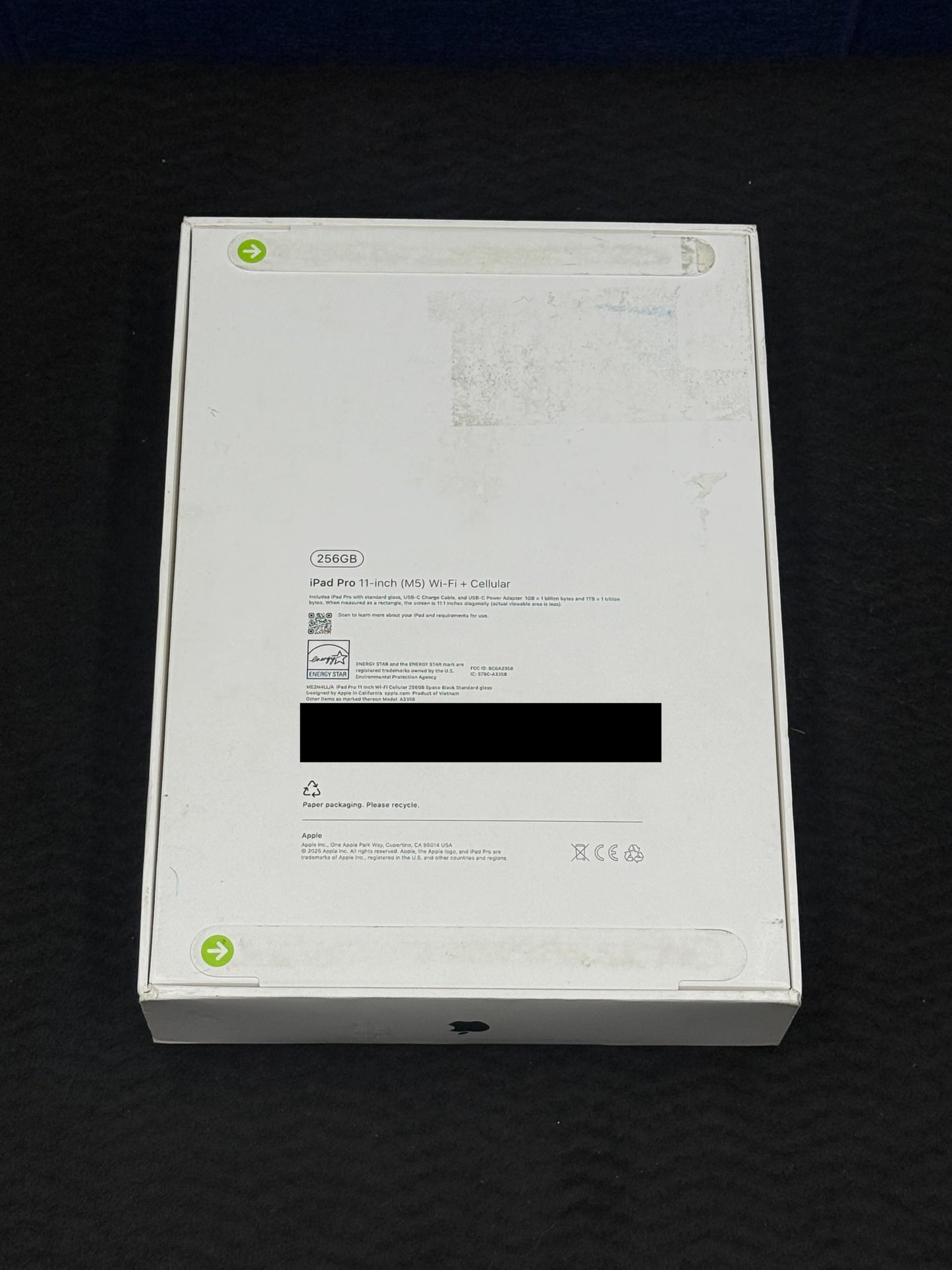 ♥ New, Factory Sealed - iPad Pro M511-Inch 256GB WiFi + Cellular Space Black ME2N4LL/A