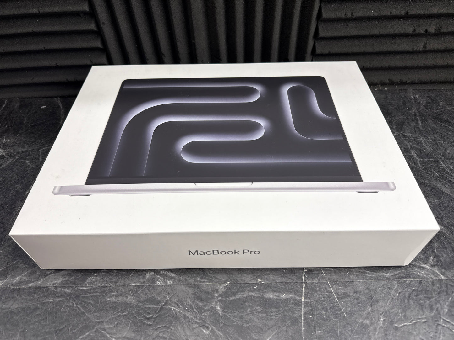 Apple MacBook Pro M4Pro-12core 48GB/512GB/BT5.3/WiFi6E/16core/14.2R (silver) (2024)  Z1FB000MG