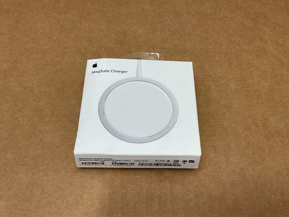 ♥ New, Open Box - Apple MagSafe Charger MHXH3AM/A